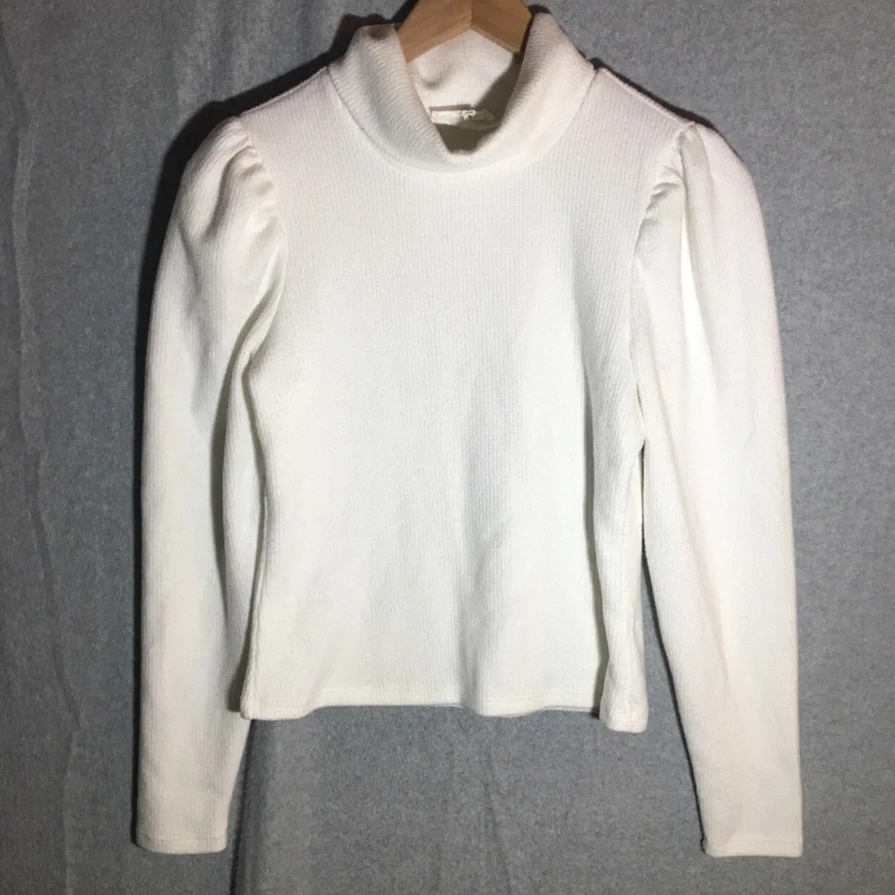 Womens June & Hudson Sweater Turtleneck Classic Puffy Sleeve Feminine winter